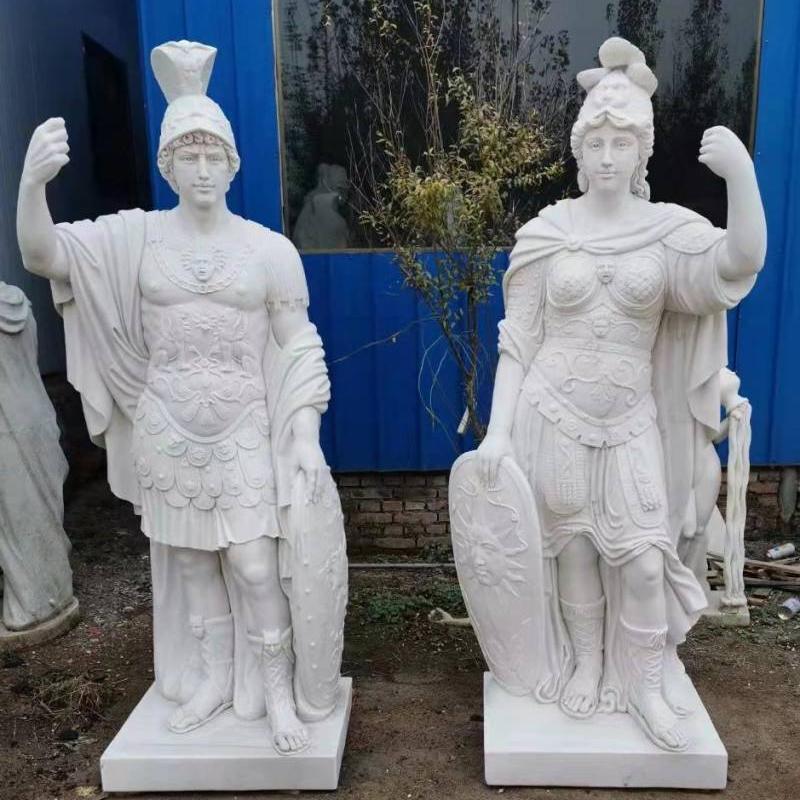 Buiten Marmeren sculpturen Romeinse krijgers
