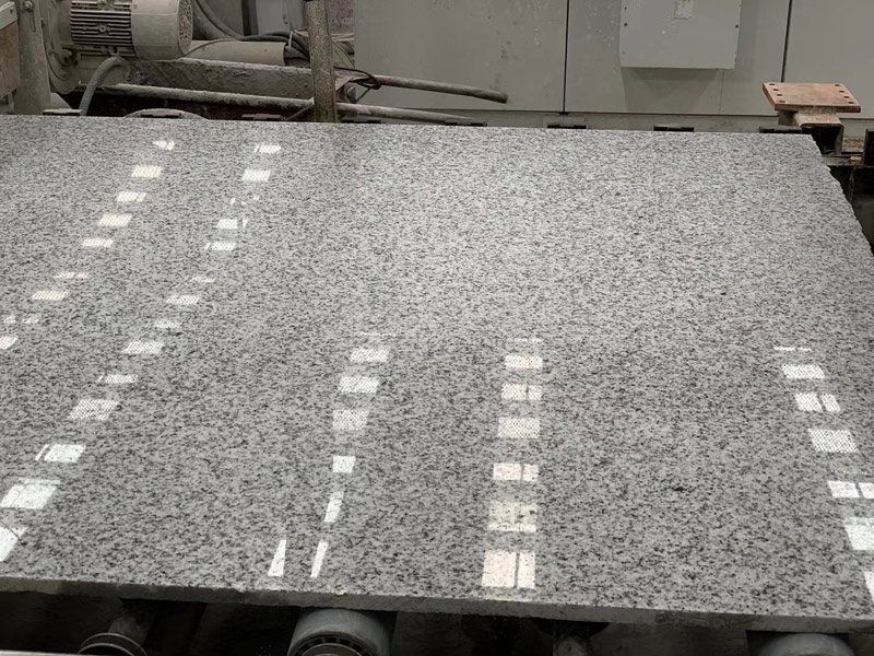 Nieuwe G655 Koreaanse witte hennep granieten plaat
