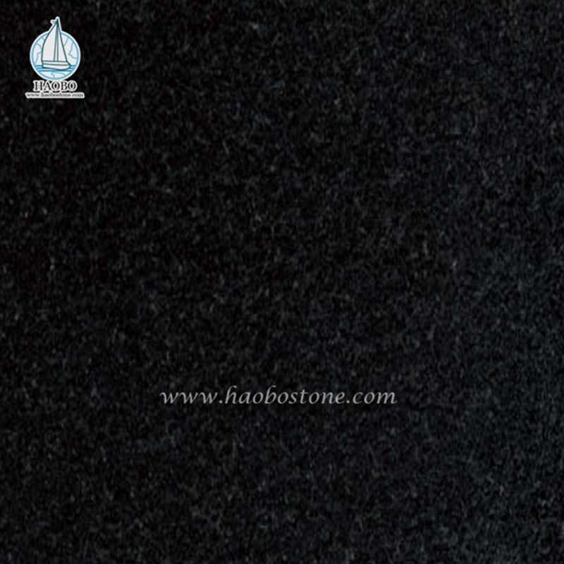 Indisch zwart granieten begrafenismonument
